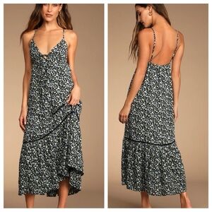 NWT Lulus Black Floral Print Sleeveless Maxi Dress Size M Farmgirl Cottagecore